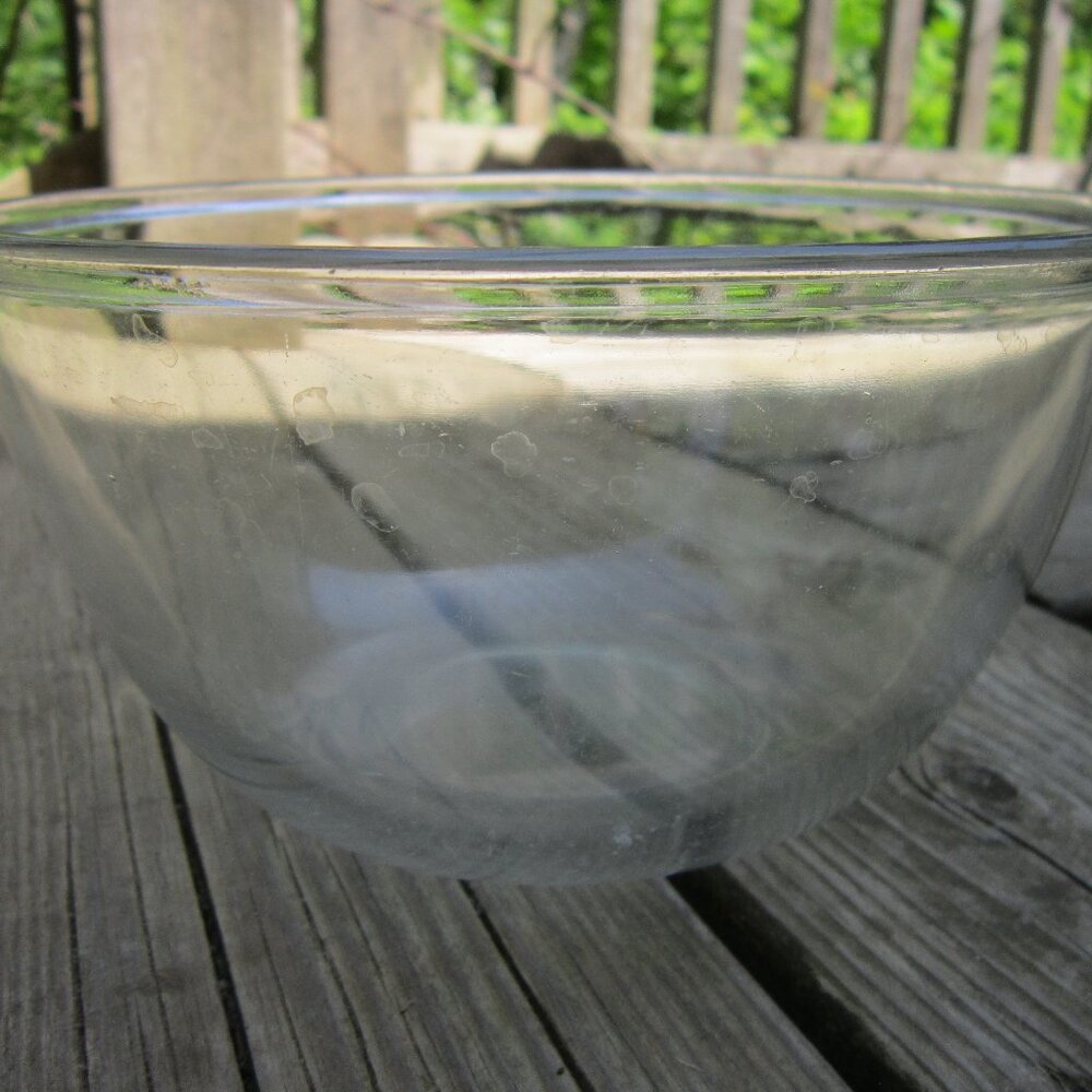 Pyrex Clear Glass Mixing Bowl 7 Inches Round 3.75 Inches Tall England